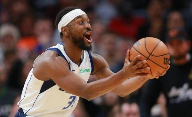 用实际行动 用实际行动