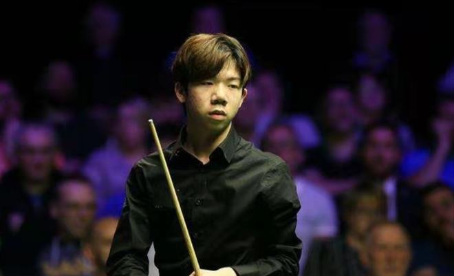 树立了一个 树立了一个