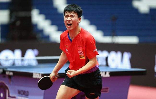 刻不感叹他 刻不感叹他